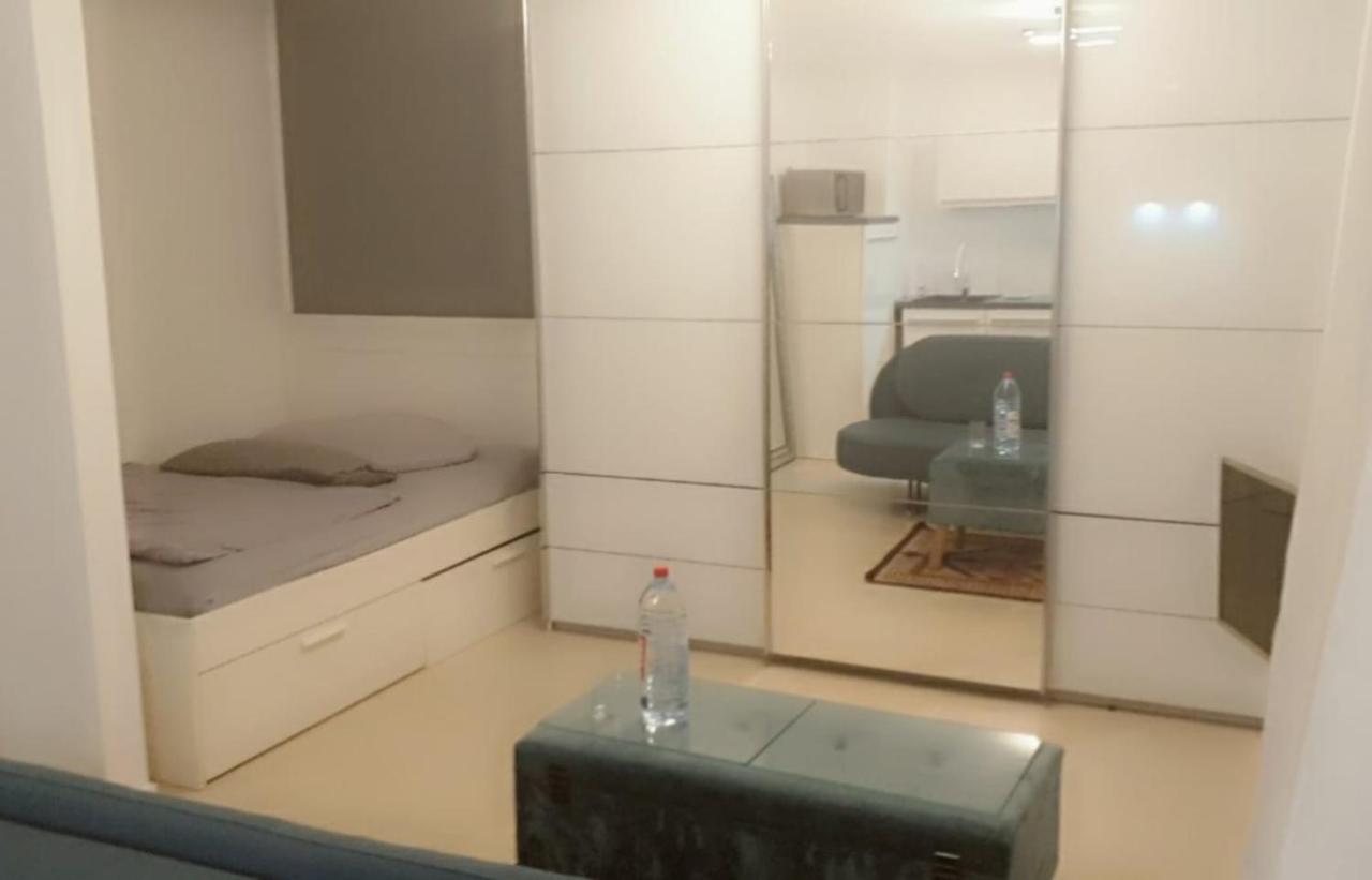 Apartamento Mit Schoener, Moderner Einrichtung Colónia